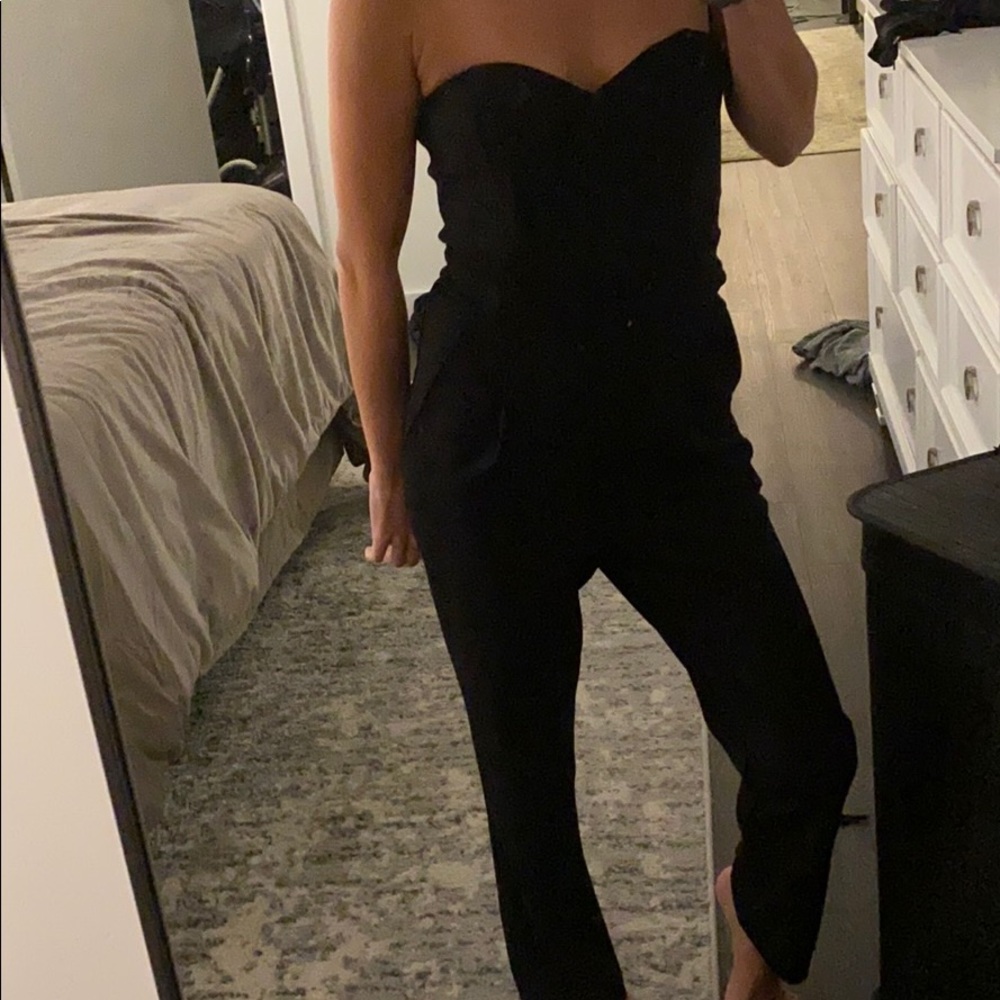 Express jumpsuit!Taken in a little to fit petites